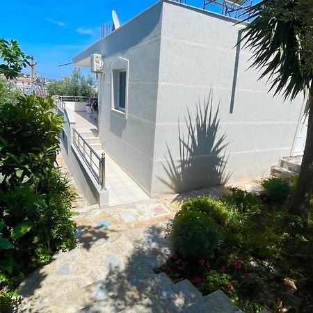 Guesthouse Shehu Εξαμίλιο Εξωτερικό φωτογραφία
