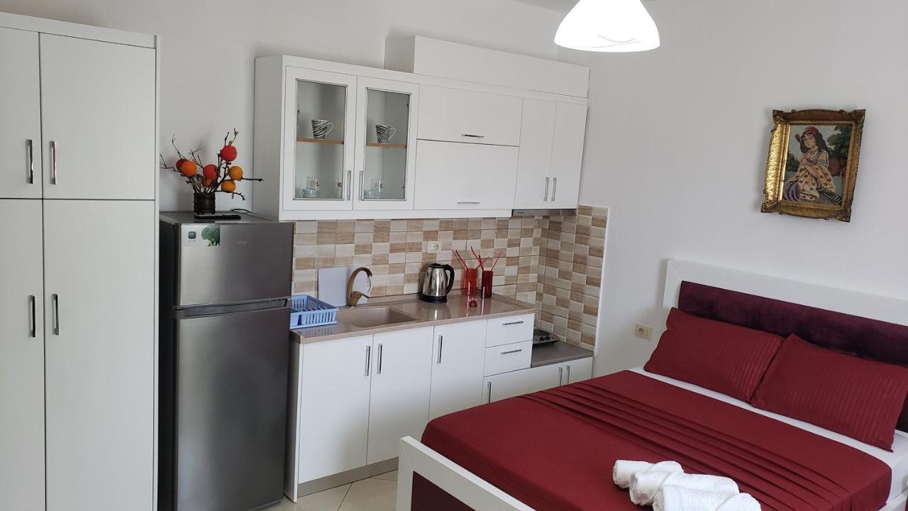 Guesthouse Shehu Εξαμίλιο Εξωτερικό φωτογραφία